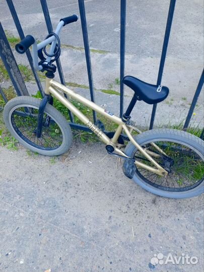 Трюковой велосипед bmx