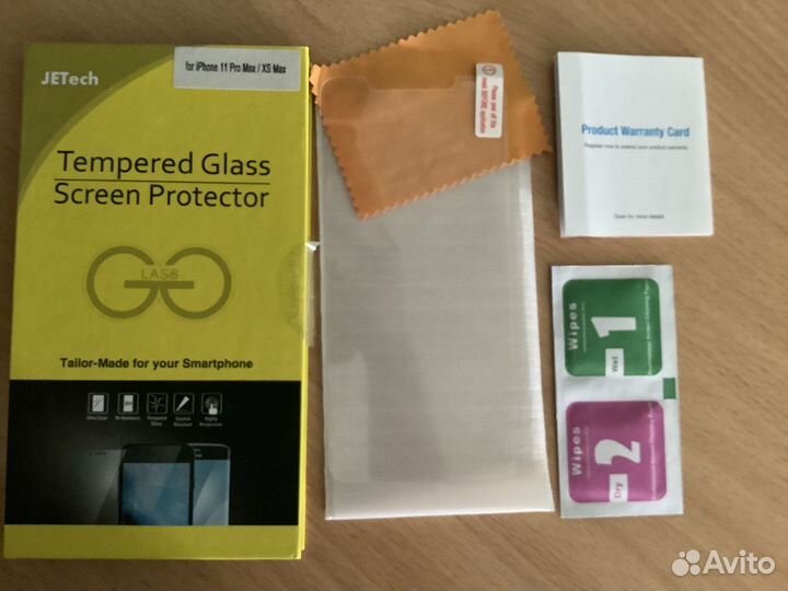 Защитное стекло на телефон