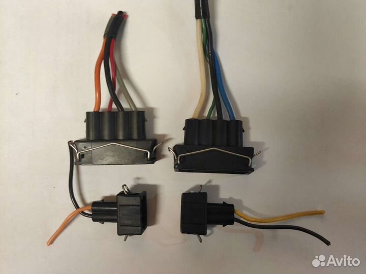 Москвич. 2141- Святогор разъемы фар