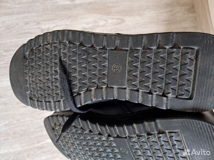 Туфли женские 39 размер