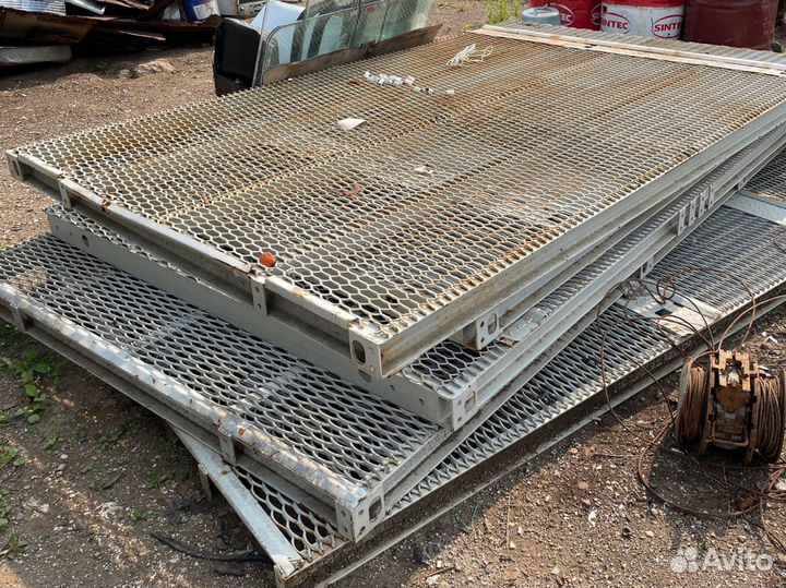 Площадки металлические