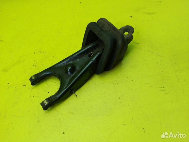 Вилка сцепления Mazda Bongo SS28M R2 1999