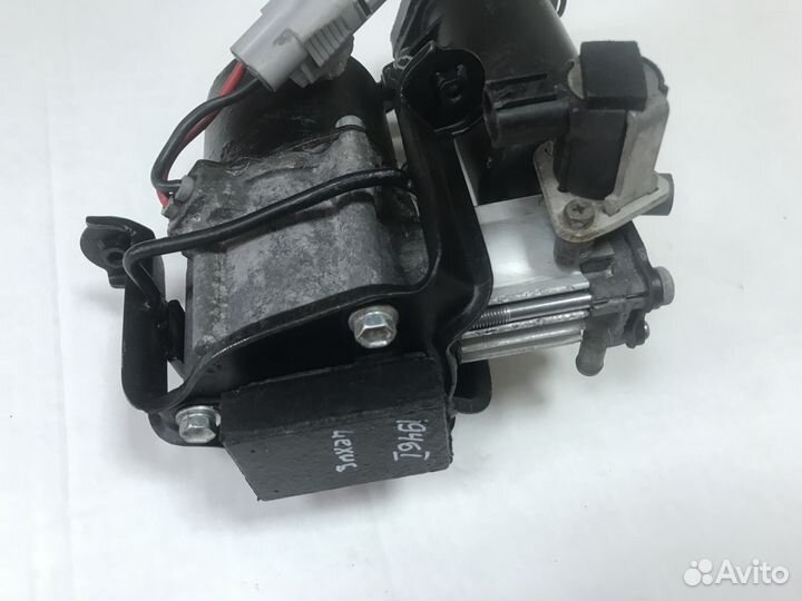 Компрессор пневмоподвески Lexus RX300, 4891048010