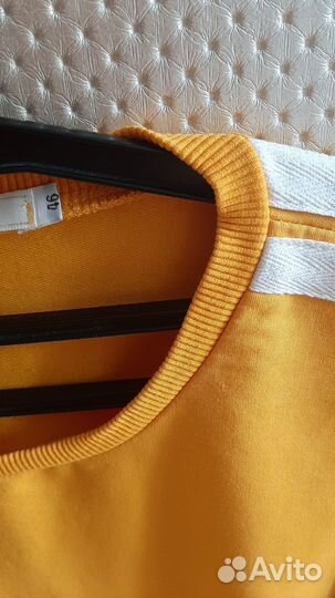 Спортивный костюм женский