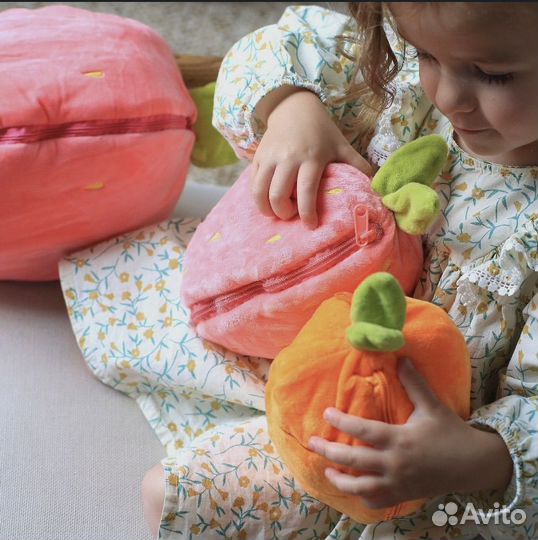 Заяц клубника мягкая игрушка