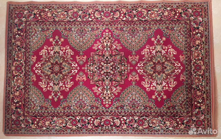 Шерстяной ковер (2 x 3)