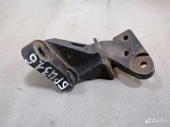 Кронштейн опоры двс прав.Lifan Breez седан LF484Q1