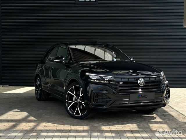 Новый Volkswagen Touareg 3.0 AT, 2022, цена 13980000 руб.