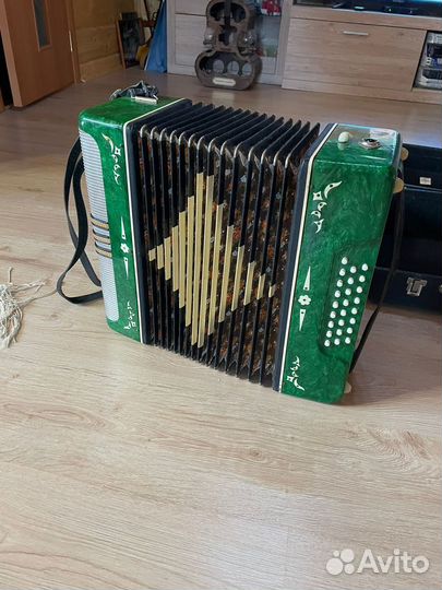 Гармонь 