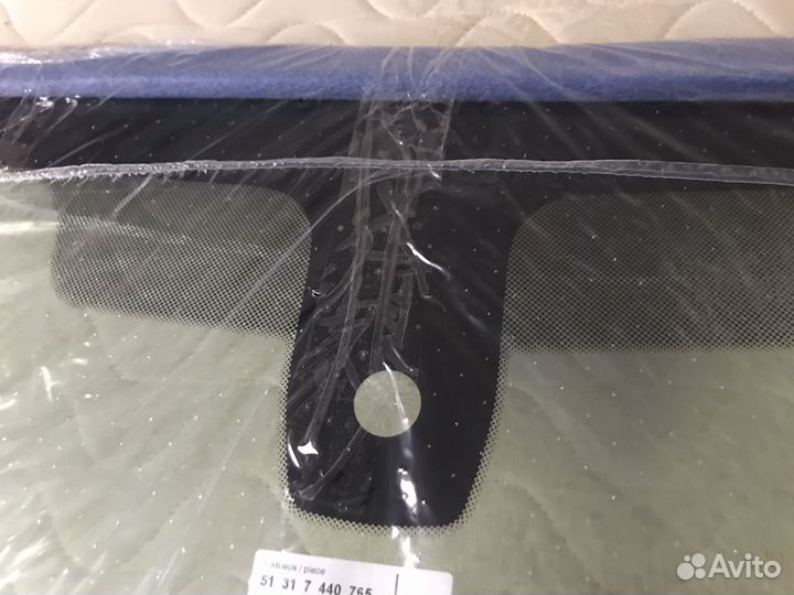 Лобовое стекло