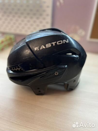 Хоккейный шлем easton, размер М (55-58см)