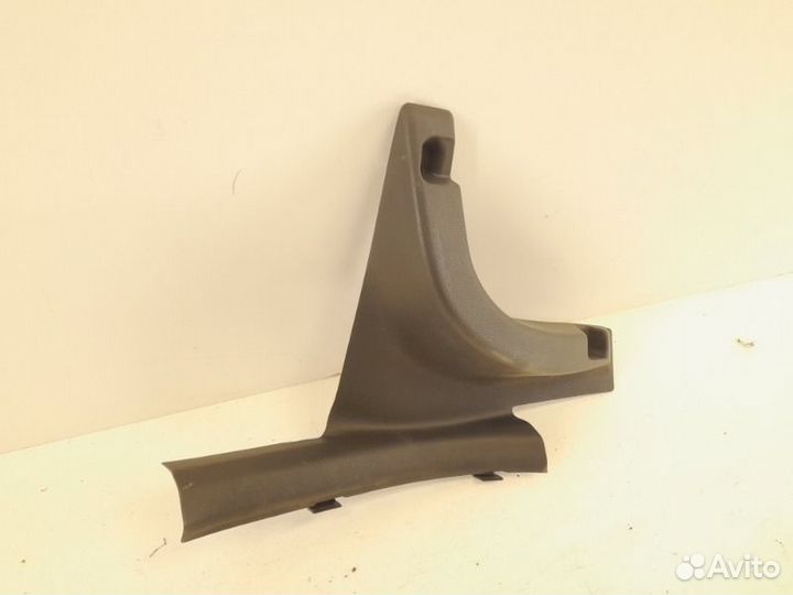 Накладка на порог задняя левая Hyundai Creta 1