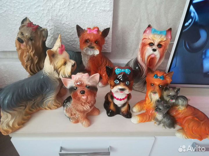 Продам фигурки йорков