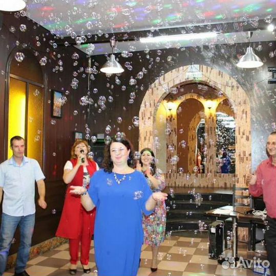 Ведущий тамада