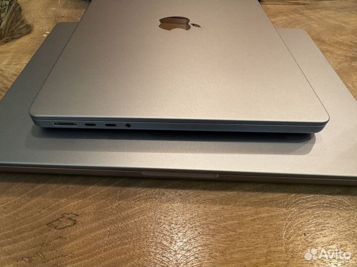 MacBook Pro 14 M1 Pro/16/512/SpaceGray/10c/14c