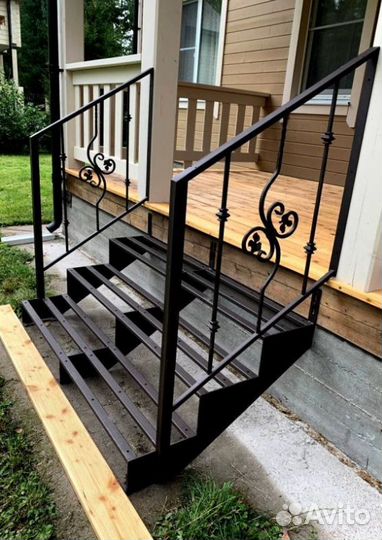 Лестница в дом. Заключаем договор