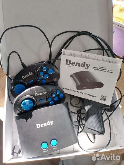 Игровая приставка dendy