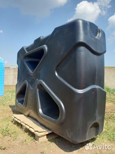 Емкости и баки 2000 литров для воды