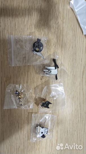 Значки в ассортименте