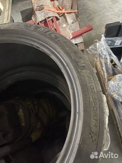 Michelin Pilot Sport 4 255/40 R19