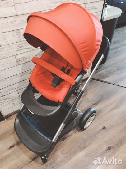 Коляска stokke