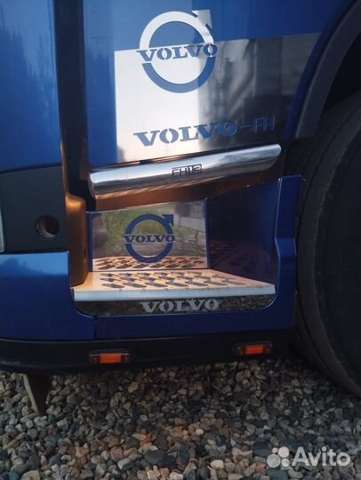 Накладки на Вольво из нержавеющей стали