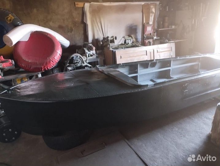 Лодка Казанка