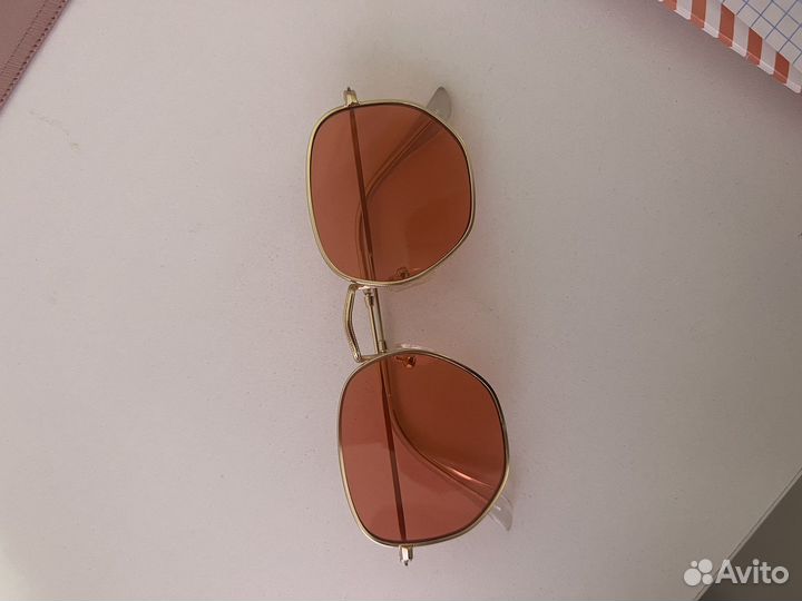 Солнцезащитные очки