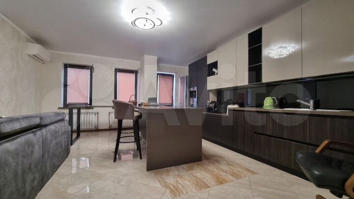 3-к. квартира, 118,7 м², 8/25 эт.