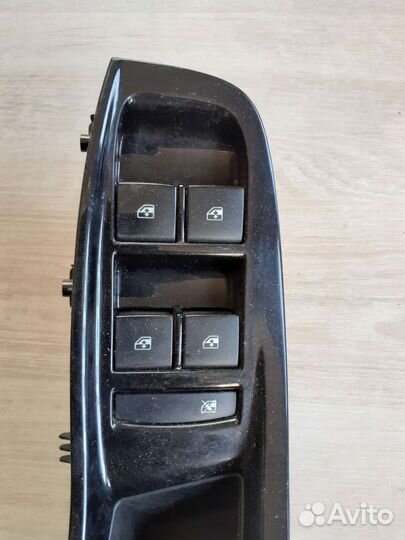 Блок кнопок стеклоподъемника Chevrolet orlando