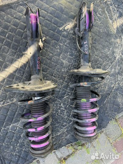 Toyota camry 40 амортизатор задний в сборе