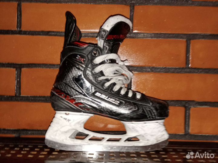 Хоккейные коньки bauer vapor 2x