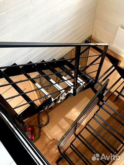 Лестницы на металлокаркасе