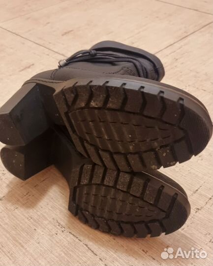 Полусапожки женские зимние 38