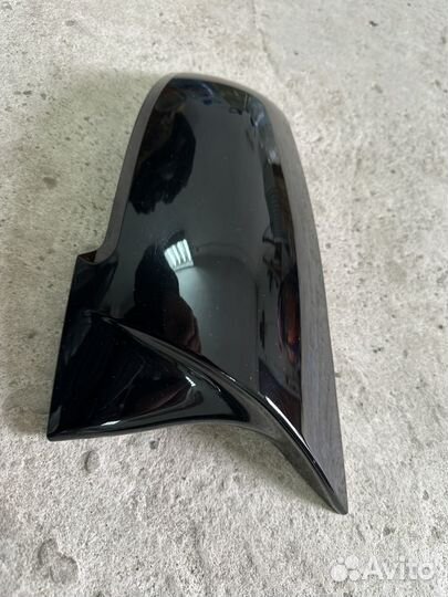 Накладки на зеркала BMW F30, F20, F36, E84