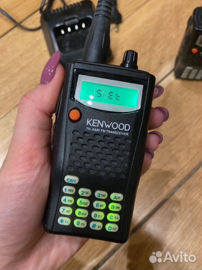 Рации Kenwood TH-K4AT FM Transceiver