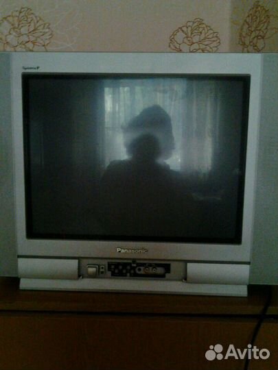 Телевизор Панасоник