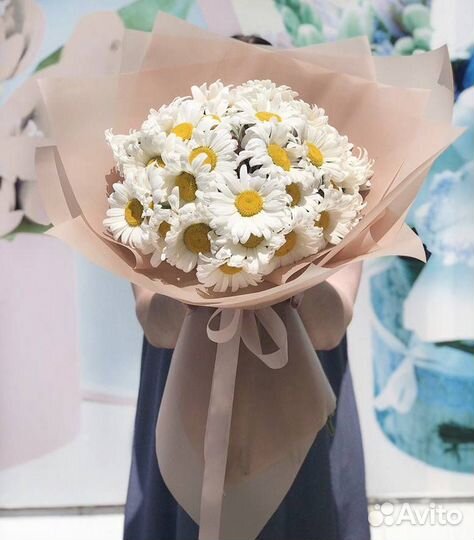 Цветы с бесплатной доставкой.Розница