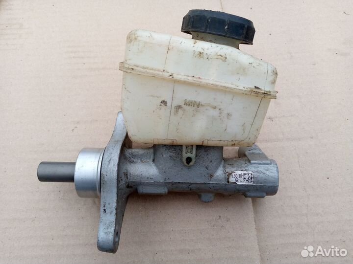 Цилиндр главный тормозной Renault Logan под ABS