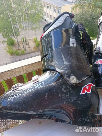 Горнолыжные ботинки 43 размер
