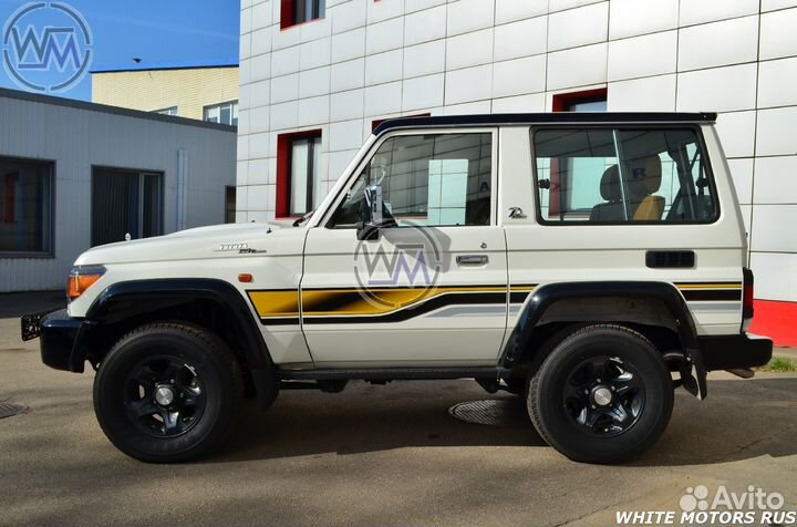 Toyota Land Cruiser 4.0 МТ, 2022, 30 км