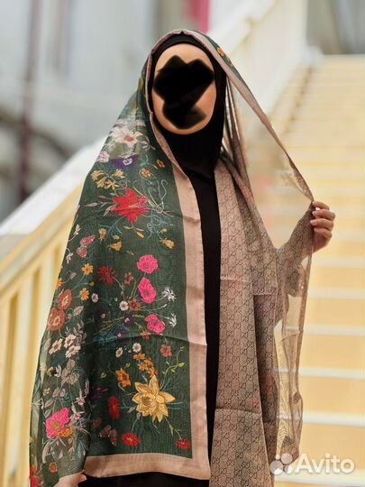 Шарфы и палантины