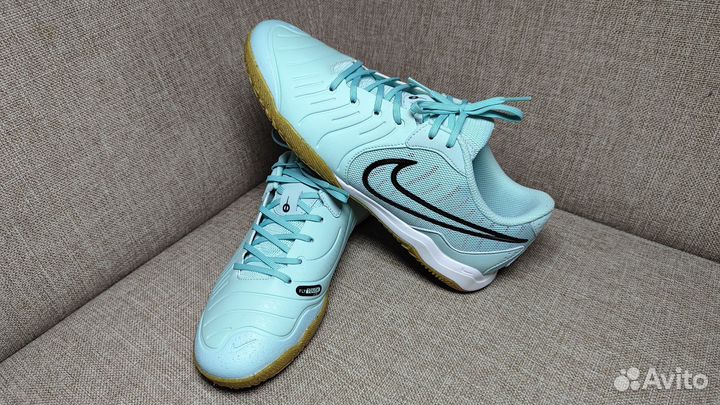 Бампы Nike tiempo