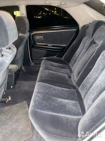 Салон tourer v чайзер 100