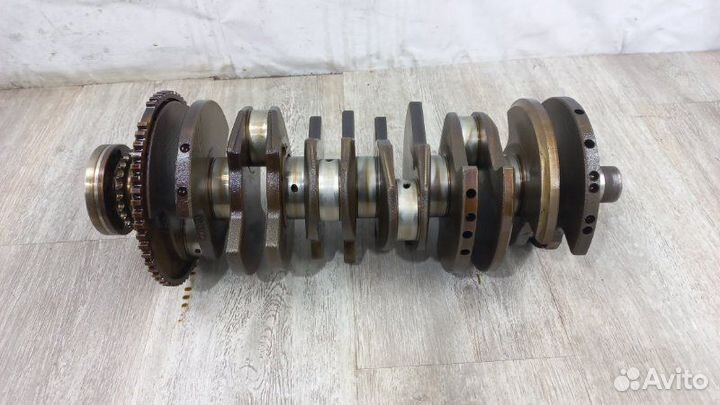 Б/У коленвал Touareg 2006 071105189D VAG