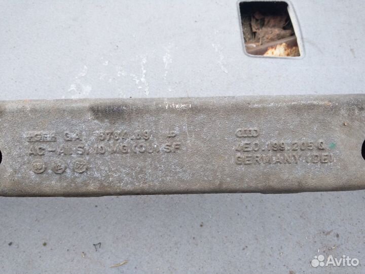 Балка подмоторная audi A8 D3