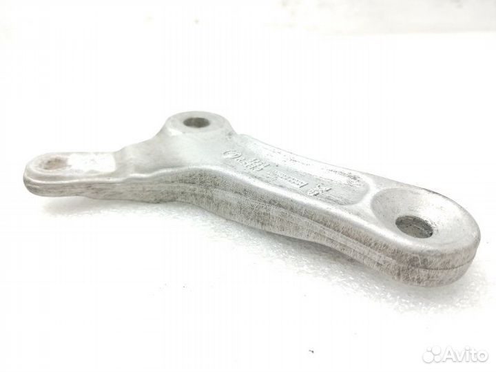 Кронштейн стабилизатора передний правый Bmw