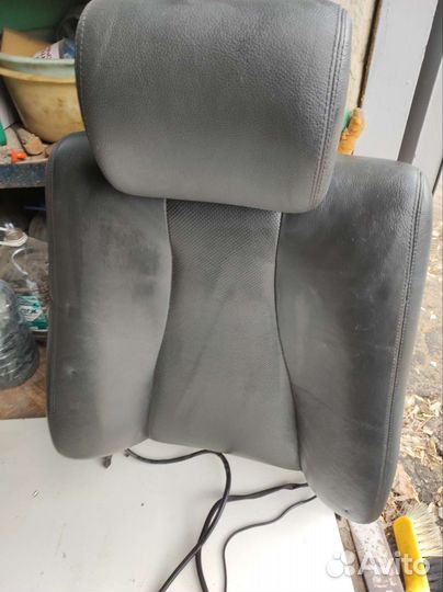 Передние сидения MB S W220 рест по частям