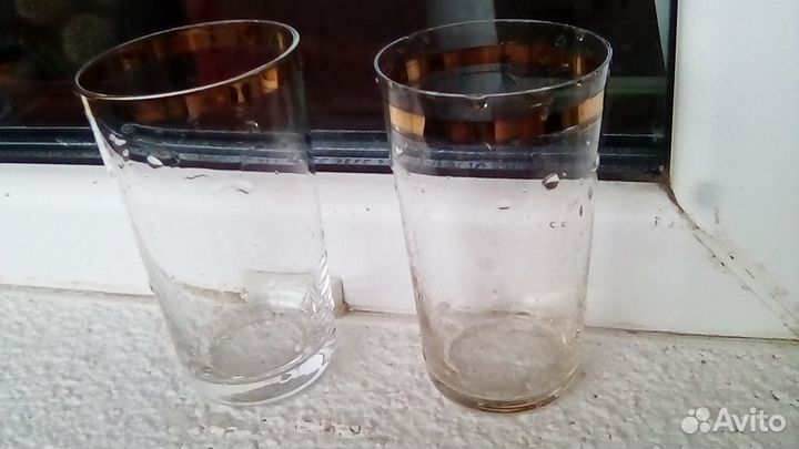 Чайник и чашки