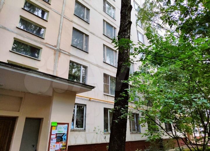 Комната 14,9 м² в 3-к., 1/9 эт.